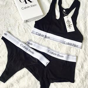 set lenjerie calvin klein